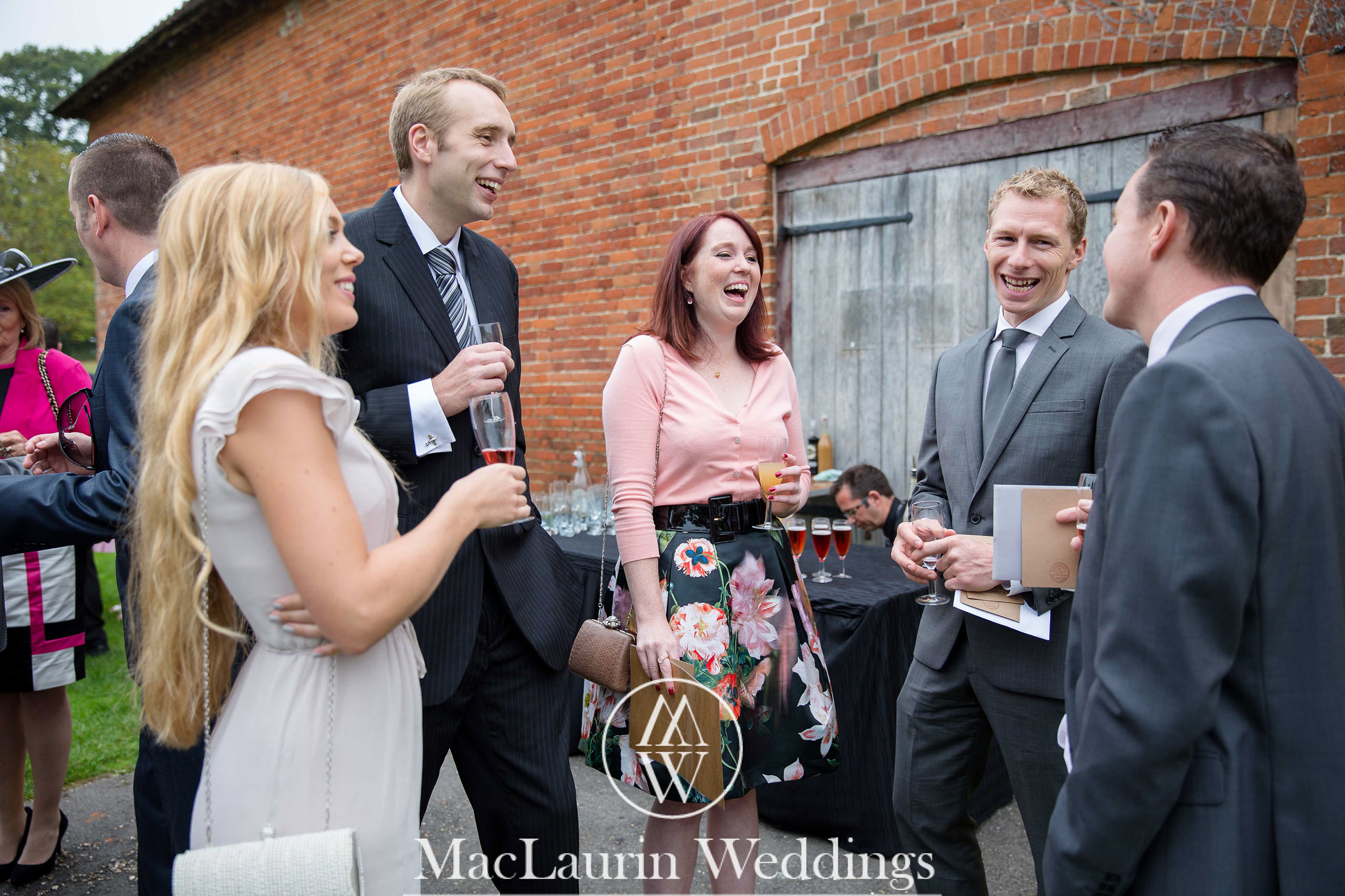 wedding hat and lovely smile, scotland wedding hat and guest with lovely smile, scotland
