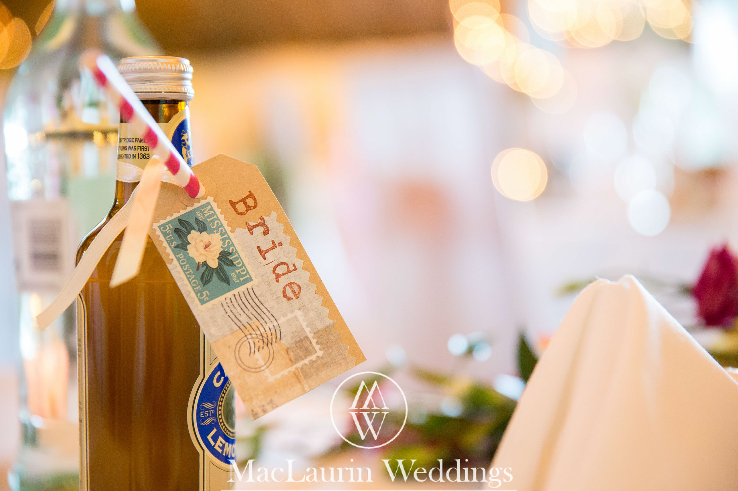 wedding hat and lovely smile, scotland wedding hat and guest with lovely smile, scotland