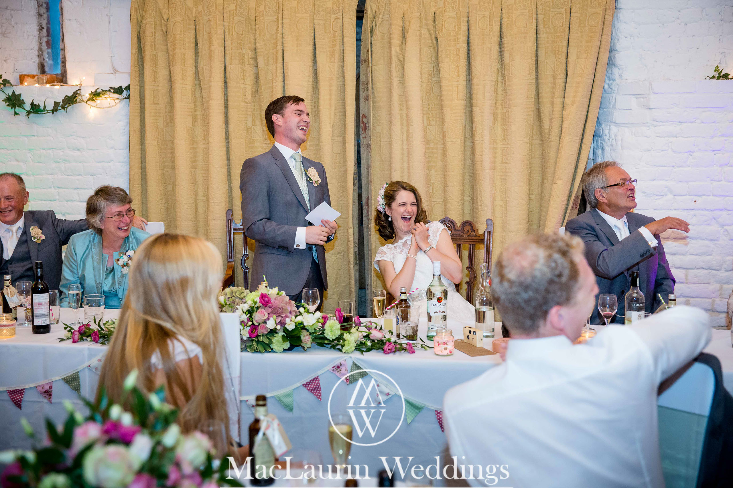 wedding hat and lovely smile, scotland wedding hat and guest with lovely smile, scotland