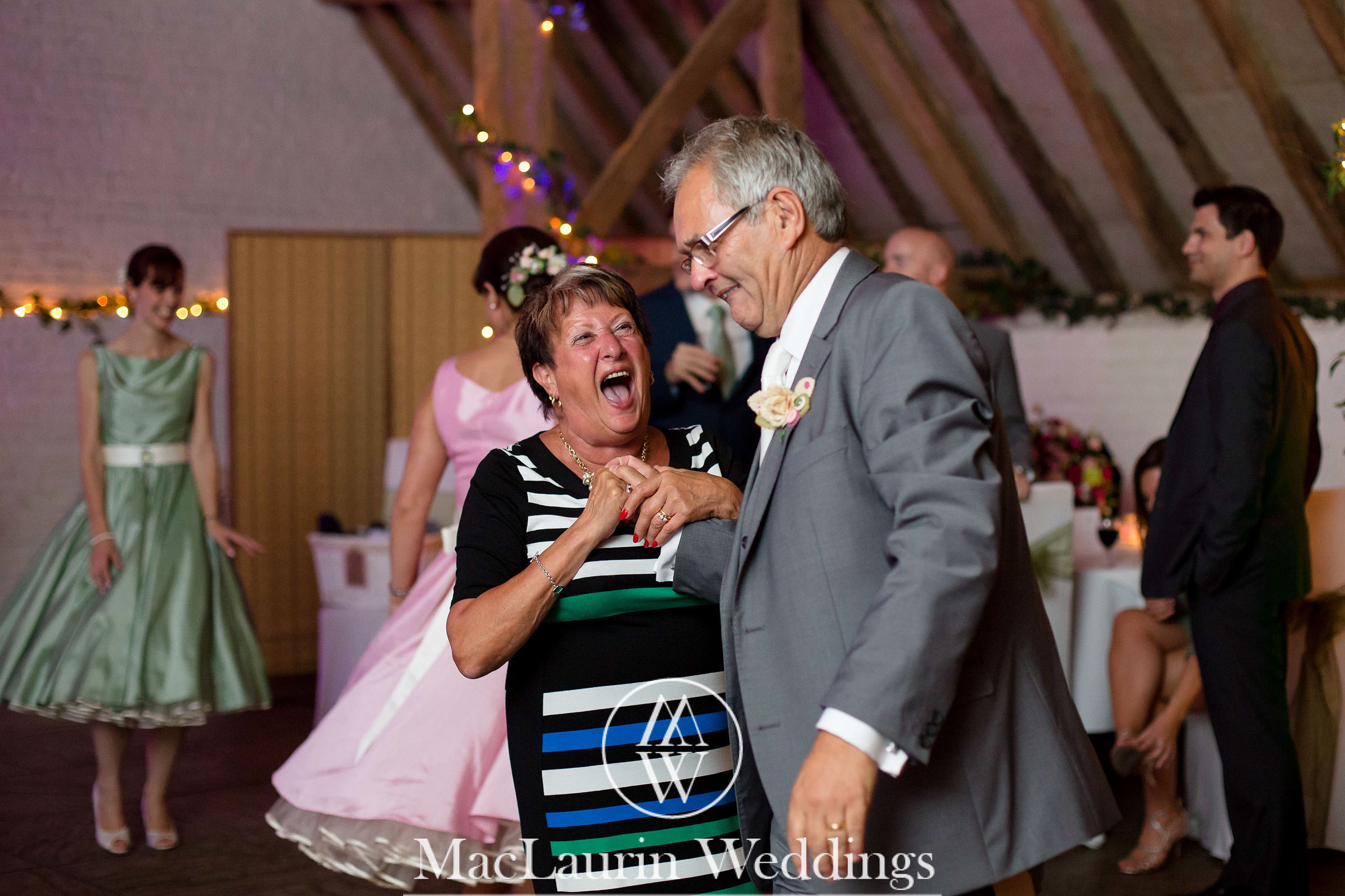 wedding hat and lovely smile, scotland wedding hat and guest with lovely smile, scotland