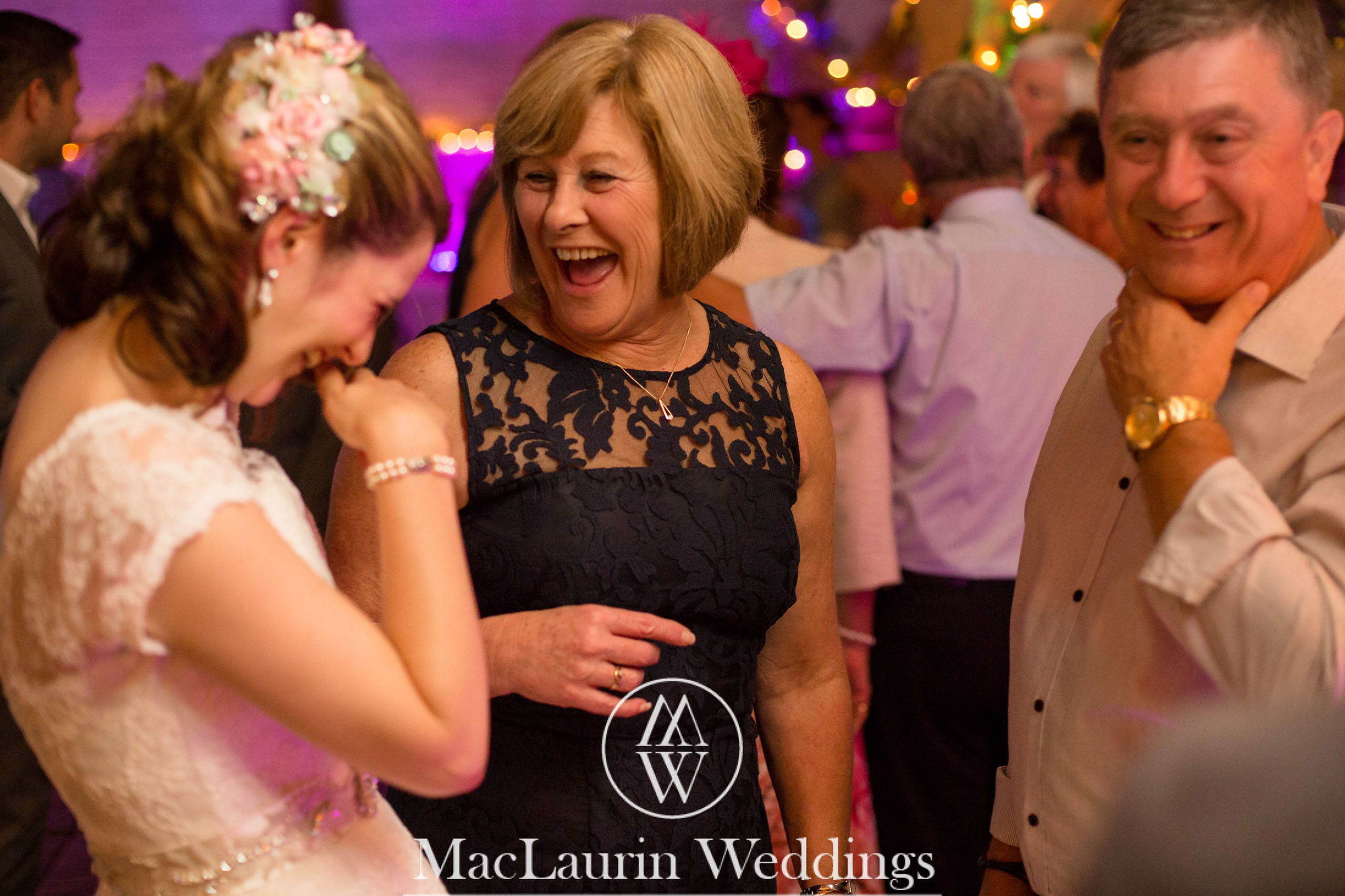 wedding hat and lovely smile, scotland wedding hat and guest with lovely smile, scotland