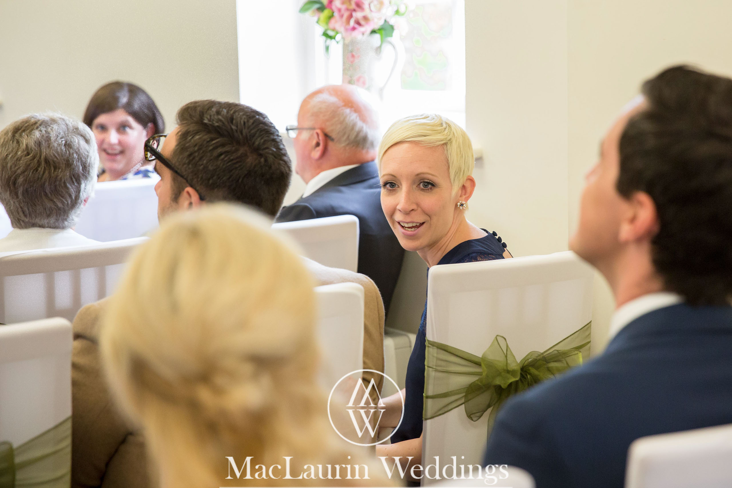 wedding hat and lovely smile, scotland wedding hat and guest with lovely smile, scotland
