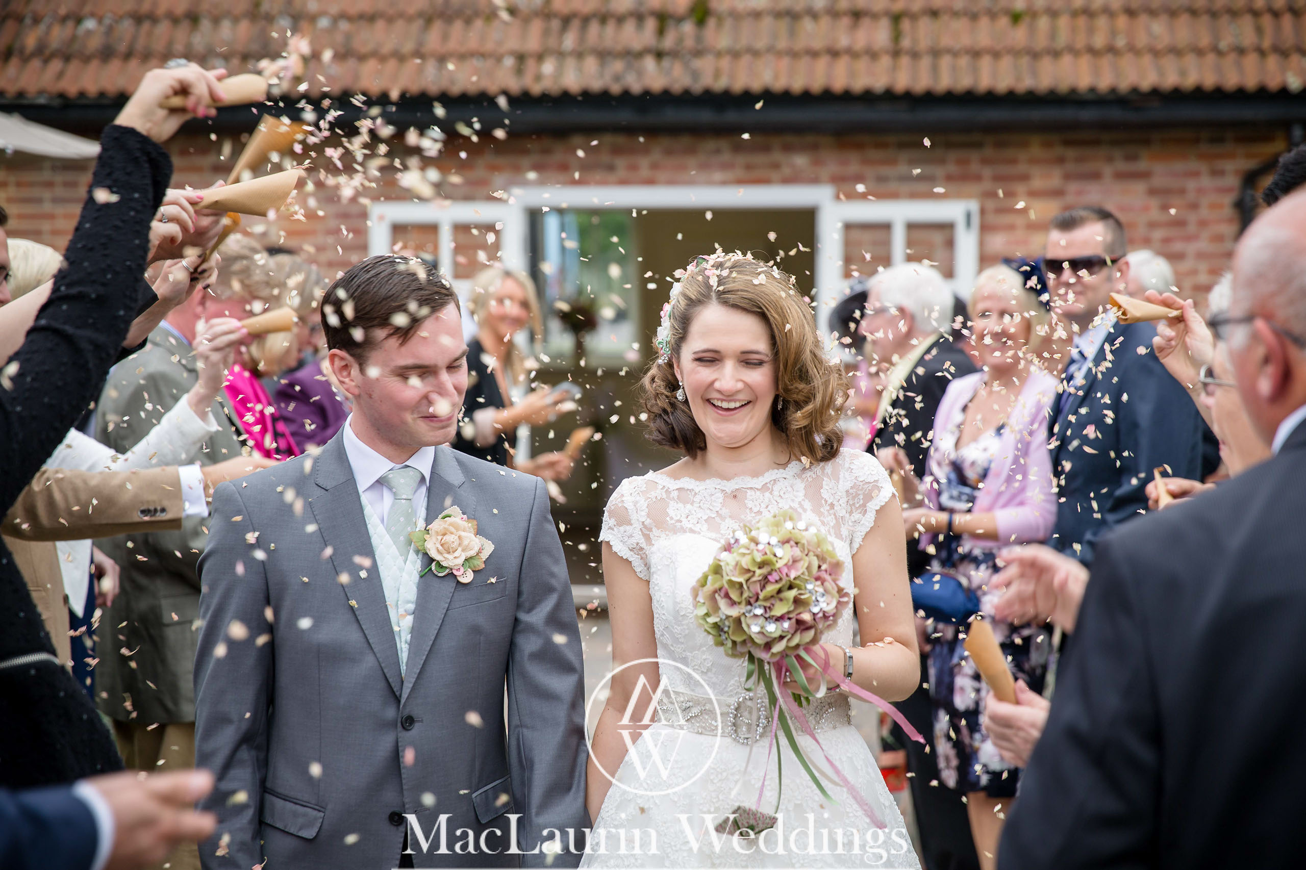 wedding hat and lovely smile, scotland wedding hat and guest with lovely smile, scotland