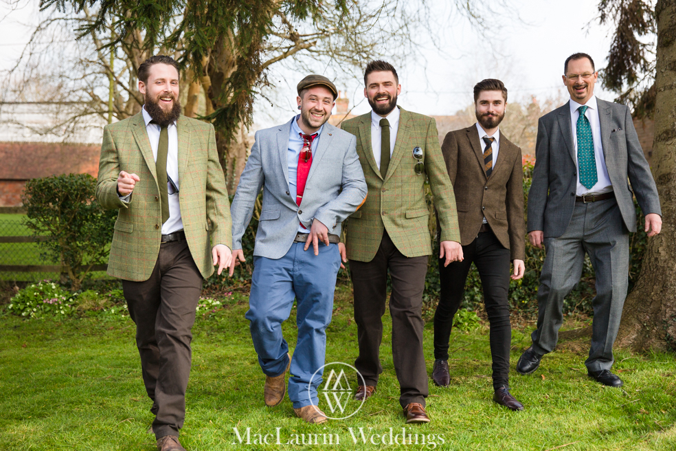 wedding hat and lovely smile, scotland wedding hat and guest with lovely smile, scotland