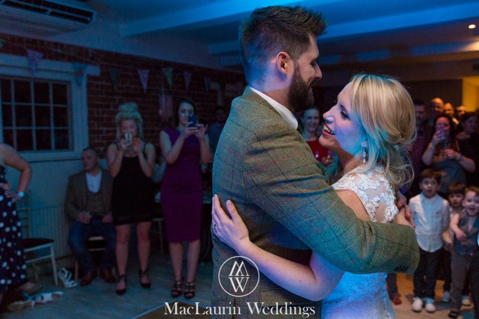 wedding hat and lovely smile, scotland wedding hat and guest with lovely smile, scotland