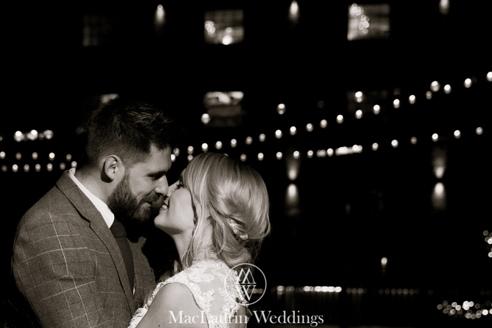 wedding hat and lovely smile, scotland wedding hat and guest with lovely smile, scotland