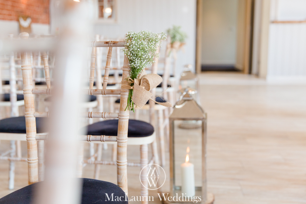 wedding hat and lovely smile, scotland wedding hat and guest with lovely smile, scotland