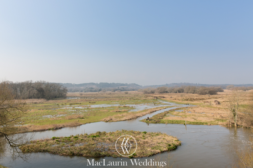 wedding hat and lovely smile, scotland wedding hat and guest with lovely smile, scotland