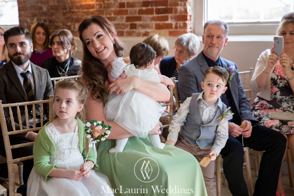 wedding hat and lovely smile, scotland wedding hat and guest with lovely smile, scotland