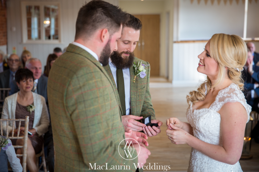 wedding hat and lovely smile, scotland wedding hat and guest with lovely smile, scotland