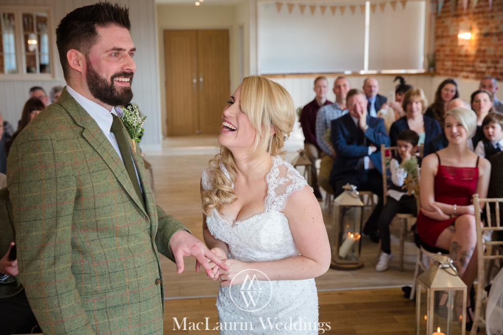 wedding hat and lovely smile, scotland wedding hat and guest with lovely smile, scotland