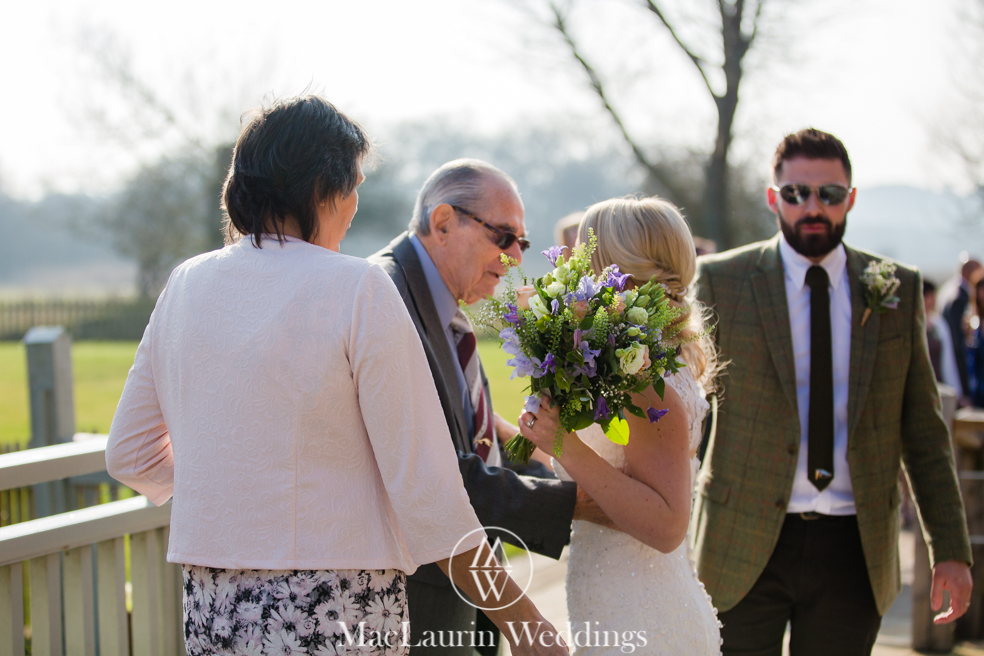 wedding hat and lovely smile, scotland wedding hat and guest with lovely smile, scotland