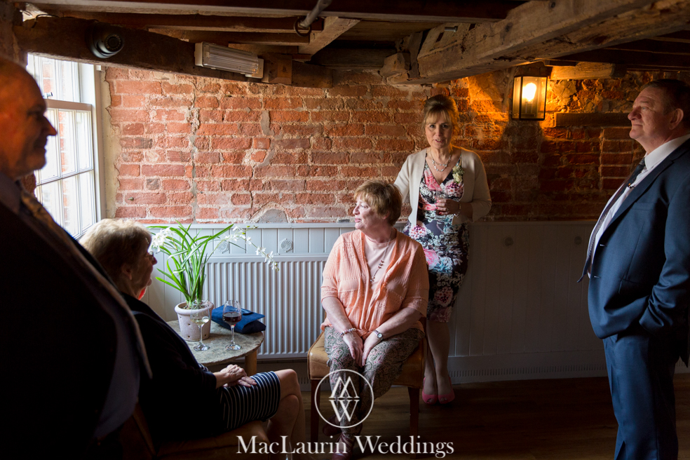 wedding hat and lovely smile, scotland wedding hat and guest with lovely smile, scotland